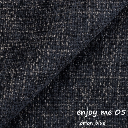 Zbliżenie na tkaninę strukturalną Enjoy Me w kolorze 05 – elegancka, trwała i łatwa w pielęgnacji ewoodland.pl