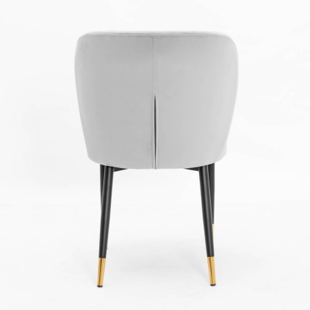 Detale krzesła Shelly – wygodne siedzisko i solidne nogi