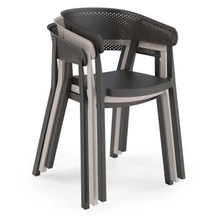 krzeslo-ogrodowe-sardo10-azurowe-oparcie-polipropylen-czarne widok sztaplowania