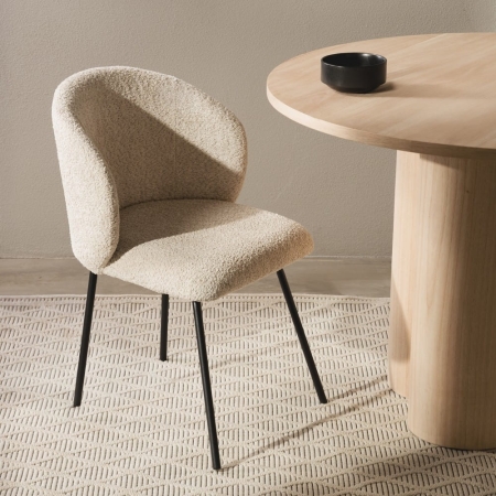 krzeslo-boucle-larisa-bezowe-czarne-nogi-aranz-ewoodland