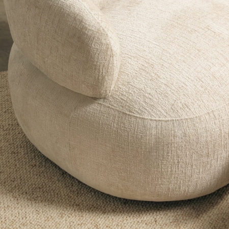 Komfortowe siedzisko z pianką i puchem gęsim – fotel RUMBLE ewoodland.pl