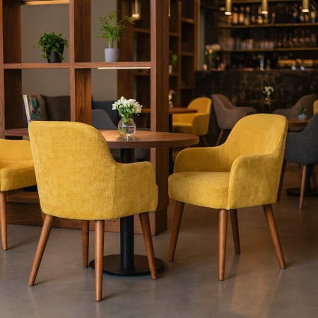 Krzesło TULIP SUPREME - w aranżacji nowoczesnej kawiarni ewoodland.pl