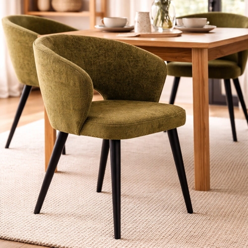 Przejdź do produktu Krzesło VENTO – tapicerowane krzesło z podłokietnikami, bukowe nogi