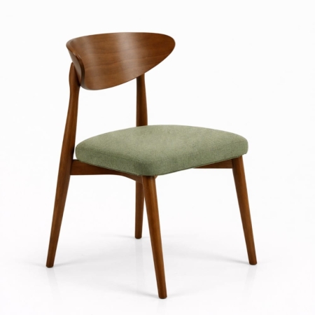 krzesło drewniane z tapicerowanym siedziskiem Avio - widok profilowy ewoodland.pl