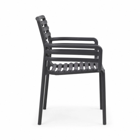 krzesło zewnętrzne Doga antracyt widok z boku, z podłokietnikami ewoodland.pl